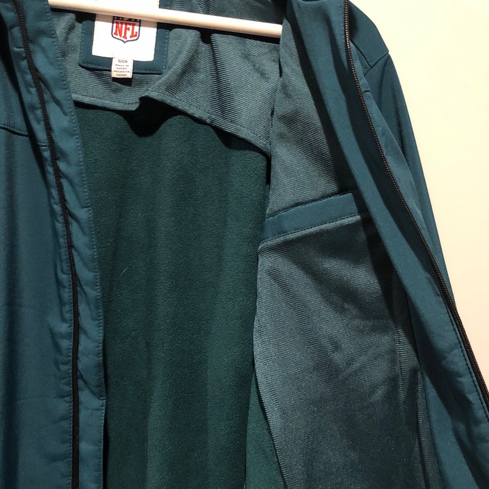 Philadelphia Eagles NFL Performance Jacket - Picture 5 of 7